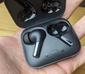Les OnePlus Buds Pro peuvent désormais se connecter à deux appareils simultanément